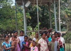खरवागाढ़ा में दम तोड़ रही मुख्यमंत्री जन जल योजना, खेत में बने चुवां का पानी पी रहे हैं लोग